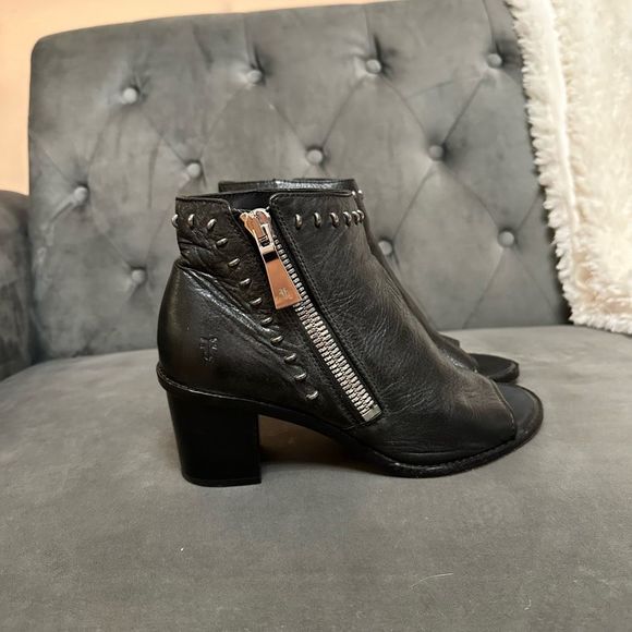 Frye Black Ankle Boots with Silver Zipper - Picture 1 of 8